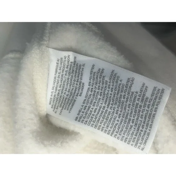 THE NORTH FACE Heritage Patch Crew Sweatshirt Small Eggshell Cream Athletic Fit - Picture 8 of 8